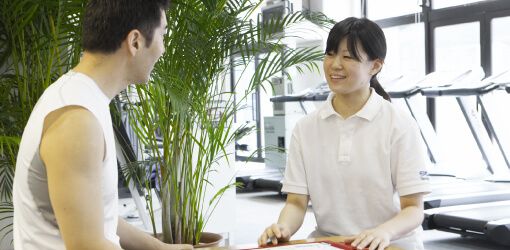 まずはお客様の運動目的、お悩み・ご希望を「ヒヤリング」